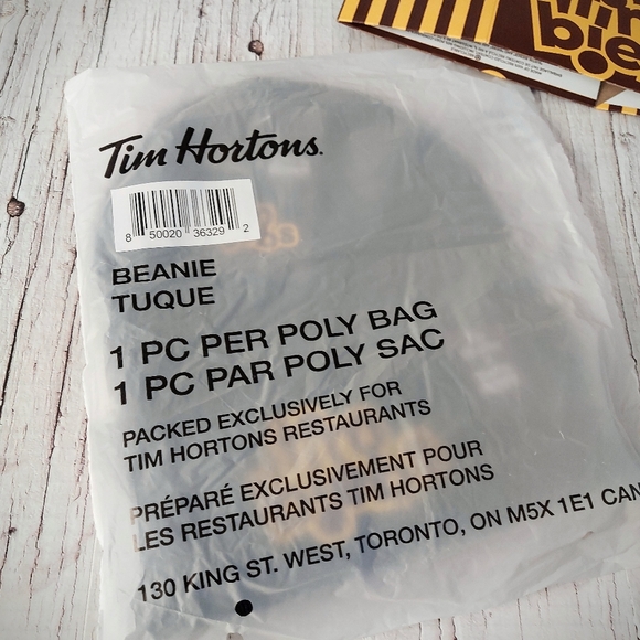 Tim Hortons original Tim Biebs toque. - Picture 4 of 4